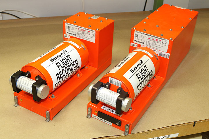 Photo of the flight data recorder and Cockpit voice recorder recovered from Air Canada flight 624