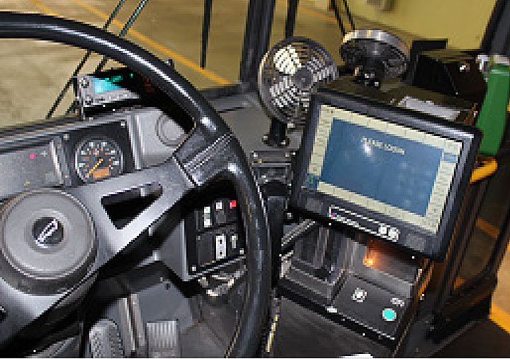 Image of the transit control head screen position