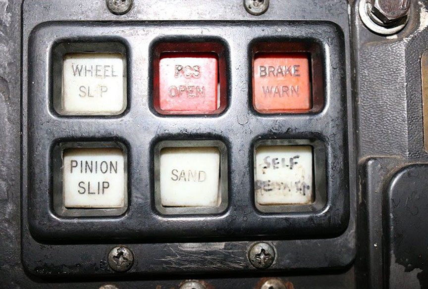 Image du voyant lumineux « WHEEL SLIP » d'une locomotive SD60F